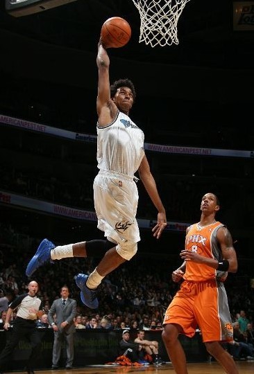 巴特勒复出19+8+6+2，波斯特打爆武切维奇，勇士送公牛七连败（巴特勒复出交19+8+6+2，波斯特完爆武切维奇，勇士送公牛吞七连败）