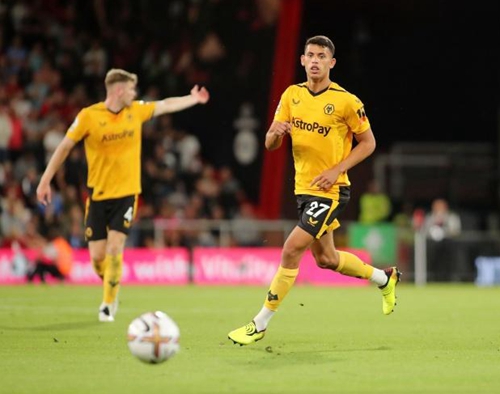 伊斯科：和贝蒂斯拿到冠军后才会考虑退役，来这里不是混日子（伊斯科：带贝蒂斯捧杯后再考虑退役，来此绝非混日子）