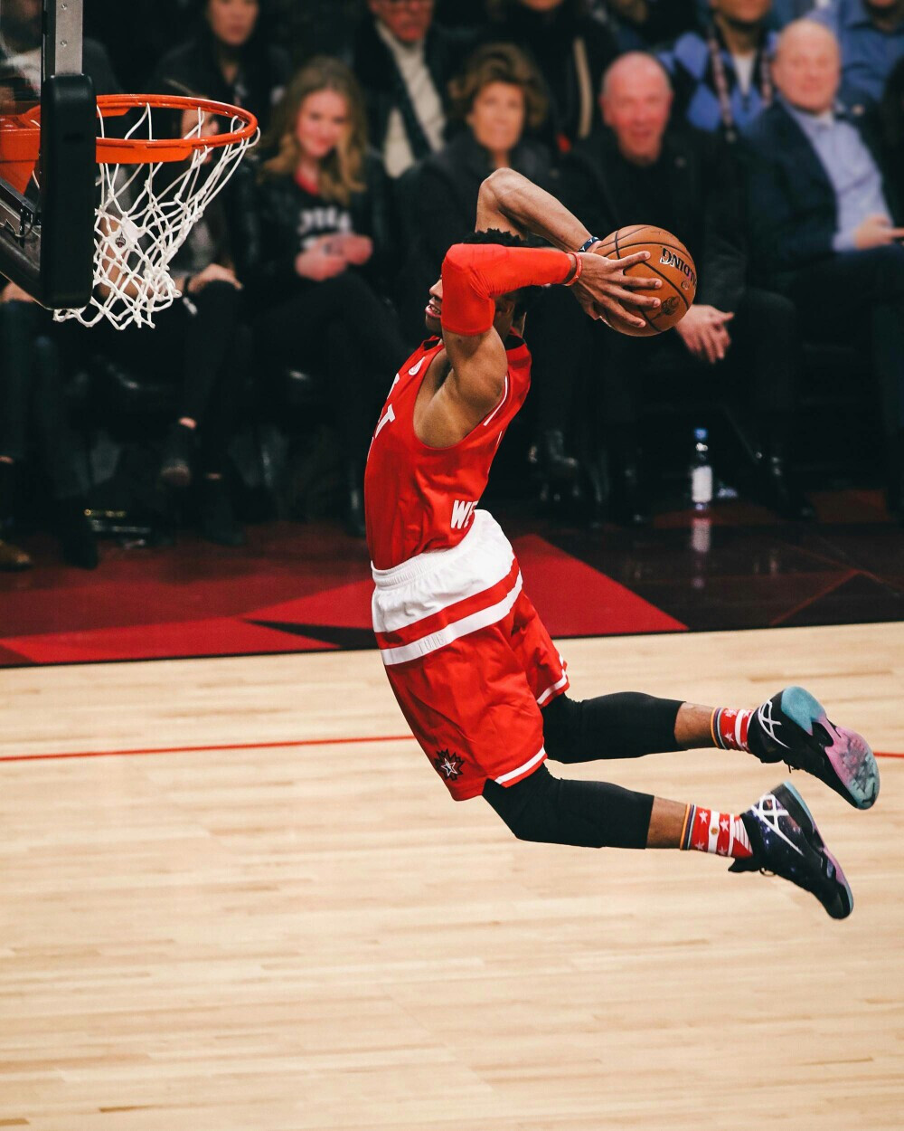 掘金三杀森林狼！约基奇56+16+15 穆雷35分华子44分遭驱逐（掘金三度击败森林狼：约基奇56+16+15统治全场，穆雷35分，爱德华兹轰44分仍遭驱逐）