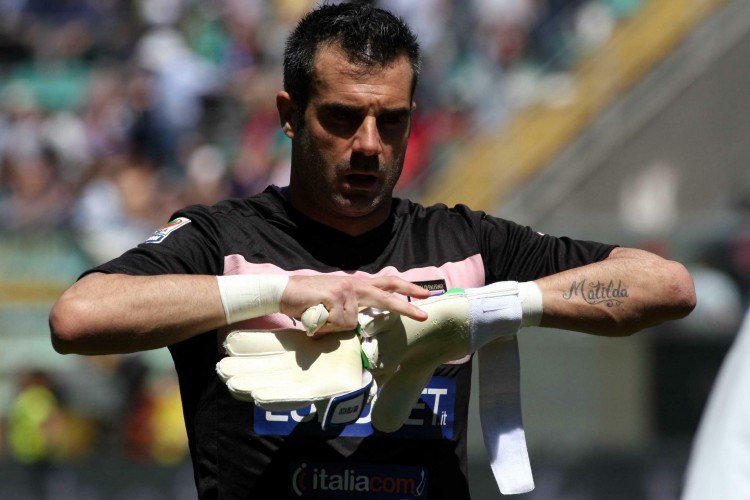 TA分析3-4-3阵型：从链式防守到战术万花筒，攻守易形的现代解法（TA解码3-4-3：由链式防守至战术万花筒，攻防易形的现代答案）