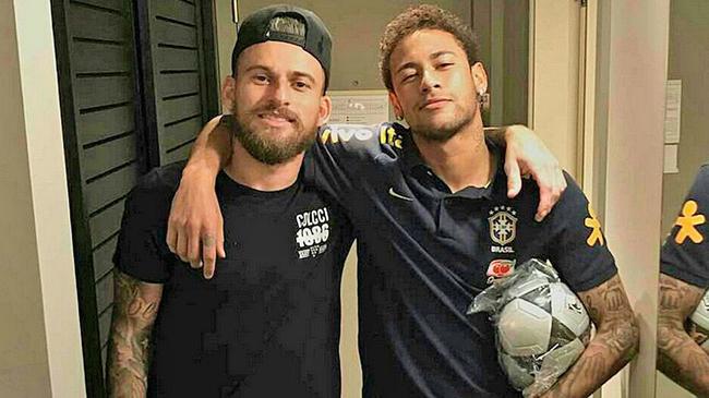 如何提升腰腹力量来增强对抗？（怎样强化腰腹力量以提升对抗能力？）