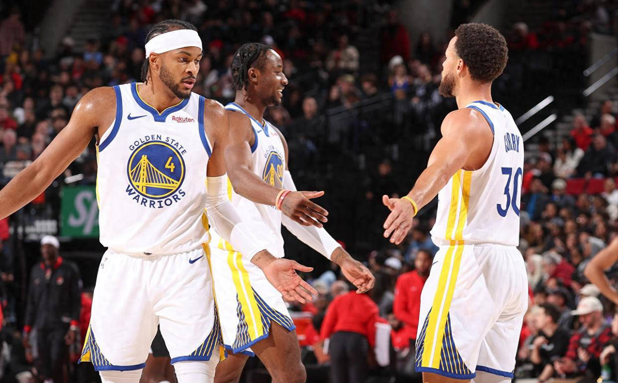 阿斯顿维拉 浴火重生！（阿斯顿维拉 涅槃归来！）