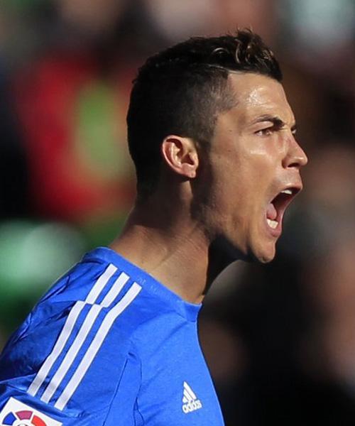 世界杯小组赛E组赛程：厄瓜多尔vs德国6月26日04：00打响（世界杯E组厄瓜多尔对阵德国：6月26日04：00开球）